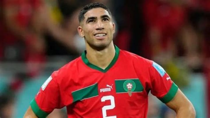 Achraf Hakimi Bio, Position, Jersey Number, Age, Height, Weight, Family, Instagram