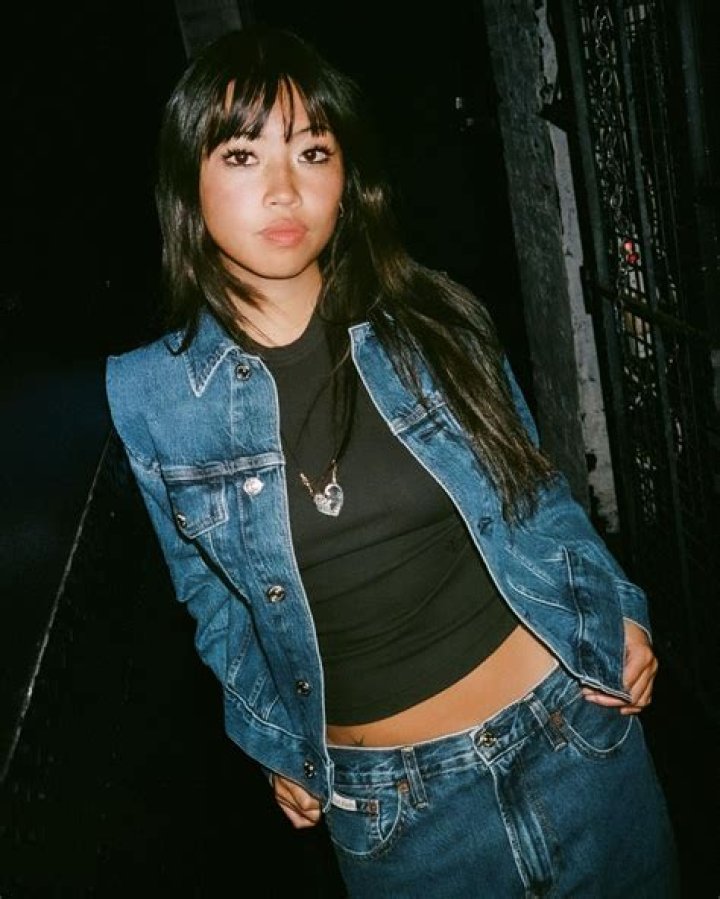 Beabadoobee (Singer) Wiki, Biography, Age, Height, Weight, Measurements, Boyfriend, Net Worth
