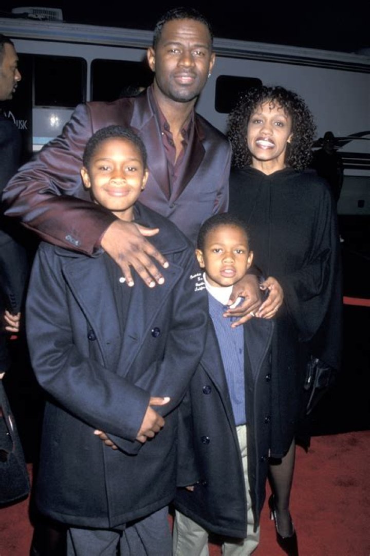 Brian McKnight Biography, Age, Wife, Kids, Concert, Albums, Movies