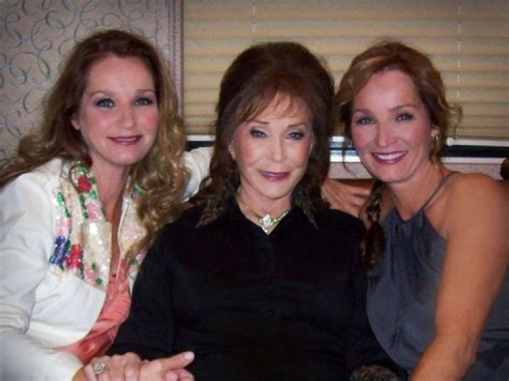 Cissy Lynn (Loretta Lynn’s Daughter) Age, Parents, Now, Siblings