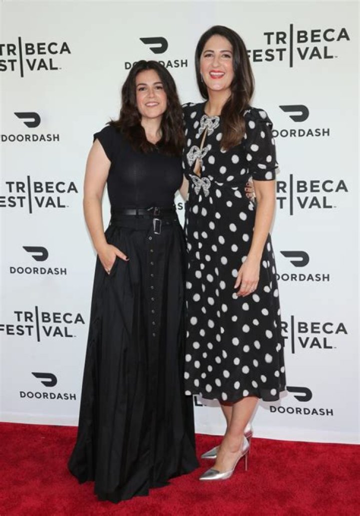 D’Arcy Carden Height, Weight, Net Worth, Age, Birthday, Wikipedia, Who, Instagram, Biography