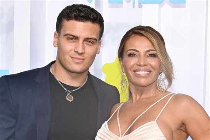 Dolores Catania: Frank Catania Ex-Wife, Bio, Wiki, Age, Height, Family, RHONJ and Net Worth.
