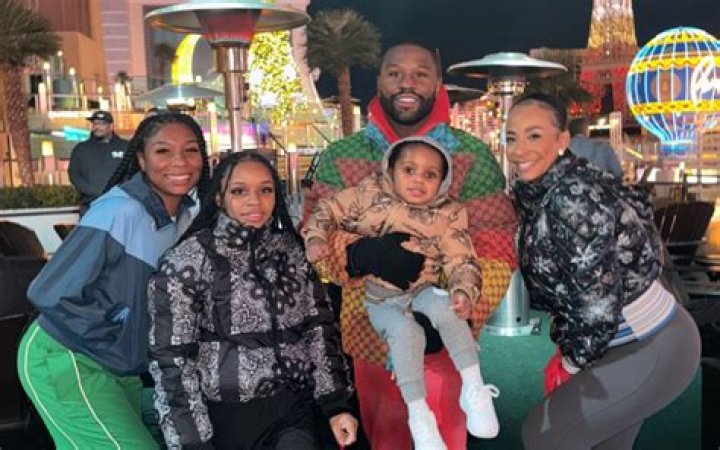 Floyd Mayweather Jr.’s son Zion Shamaree Mayweather Biography: Girlfriend, Age, Height, Mother, Net Worth, Instagram