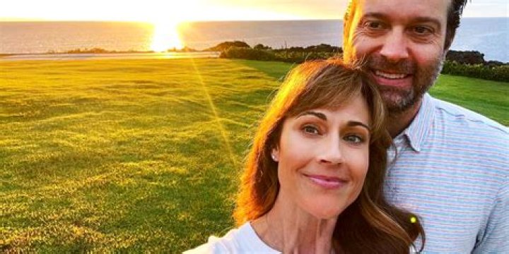 How Much Is Nikki DeLoach Net Worth? Find Husband Measurements Age Details