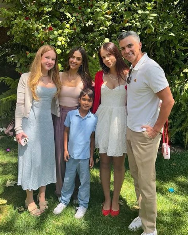 Is Judith Light Jewish – Details On Her Family, Parents & Ethnicity