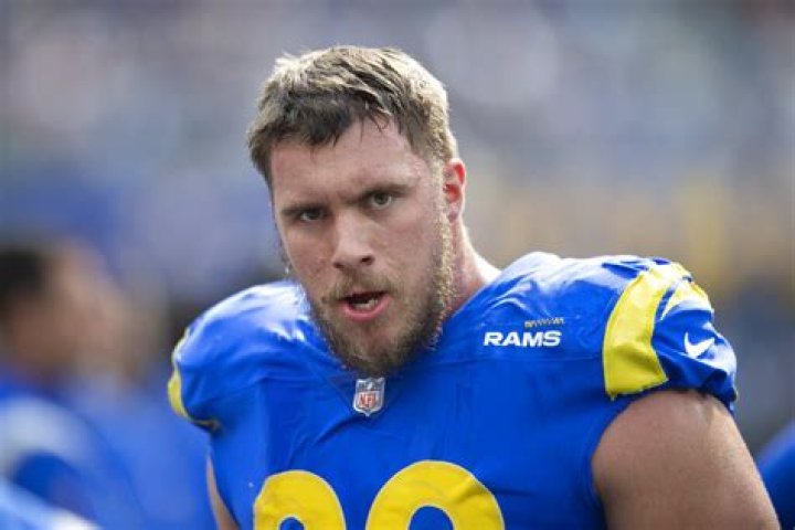 Jonah Williams Contract, Salary, Height, Age, team, PFF, Wiki, High School, Tattoo, Draft, Madden Rating