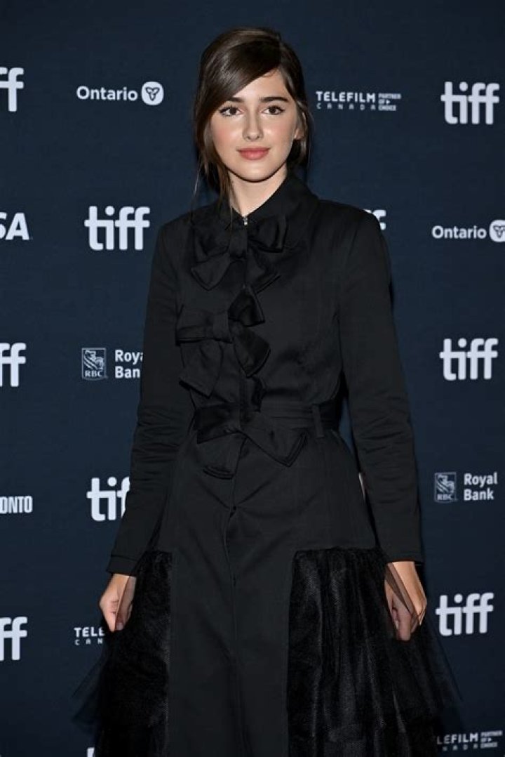 Julia Butters Bio, Wiki, Age, Height, Family, Movies, Tv Shows and Net Worth.
