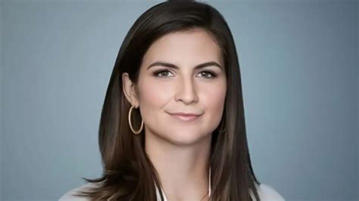 Kaitlan Collins Age Wiki, Biography Net Worth, Dating, Boyfriend, Height