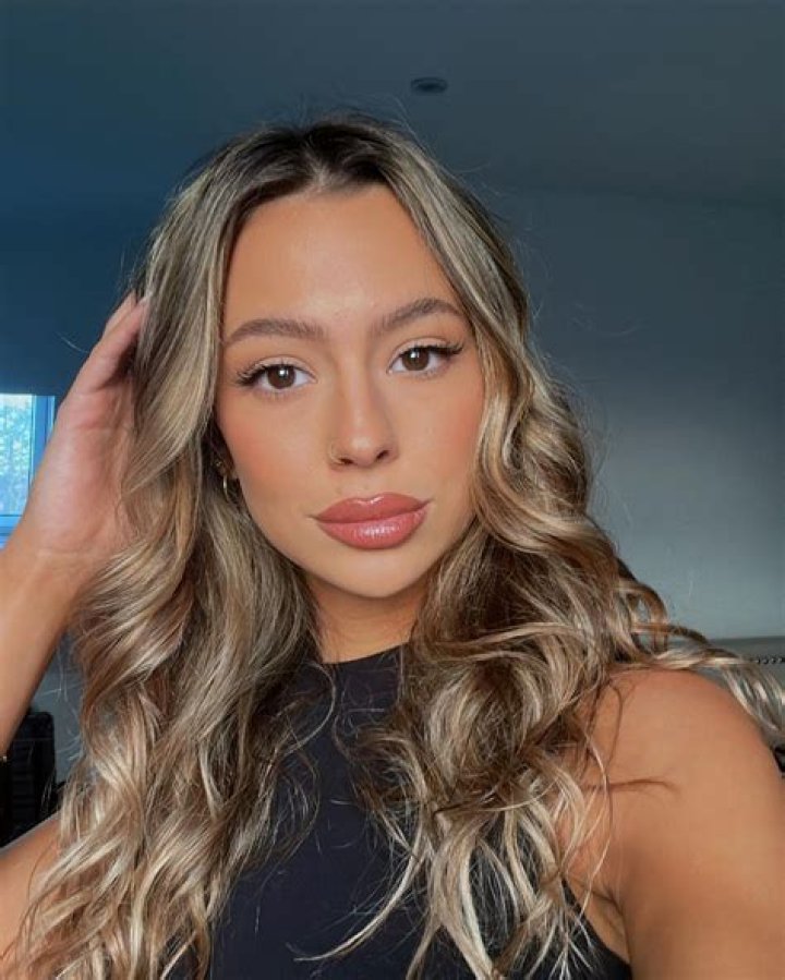 Kayla Richart- Wiki, Age, Height, Net Worth, Boyfriend, Ethnicity