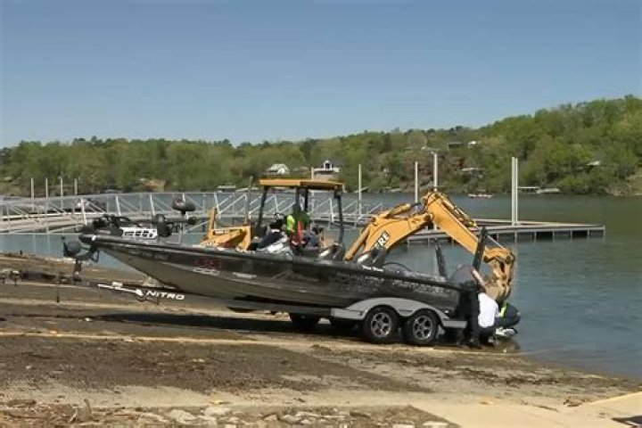 Kendall Johnson Obituary (Boating Accident – Table Rock Lake)