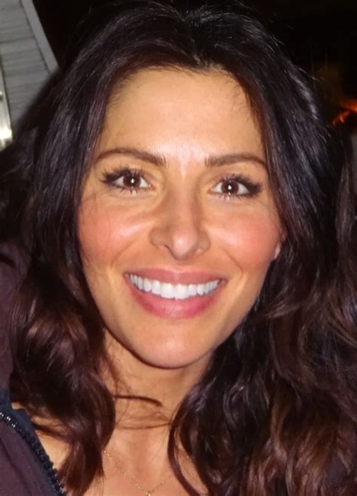 LGBT: Sarah Shahi Is A Lesbian And Gay Rights Supporter – Sex/Life