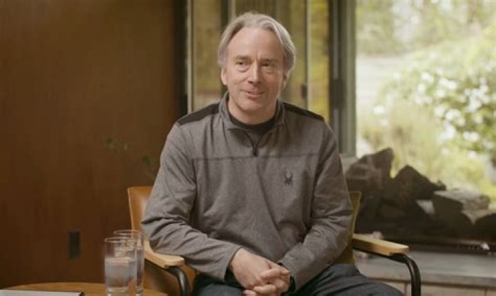 Linus Torvalds- Wiki, Age, Height, Net Worth, Wife, Ethnicity