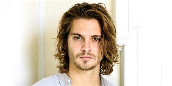 Luke Grimes’ Wiki – Net Worth, Wife, Girlfriend – Biography