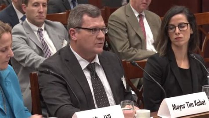 Mayor Tim Kabat Bio/Wiki, Wife, Age, Children, Party, Salary and Net Worth