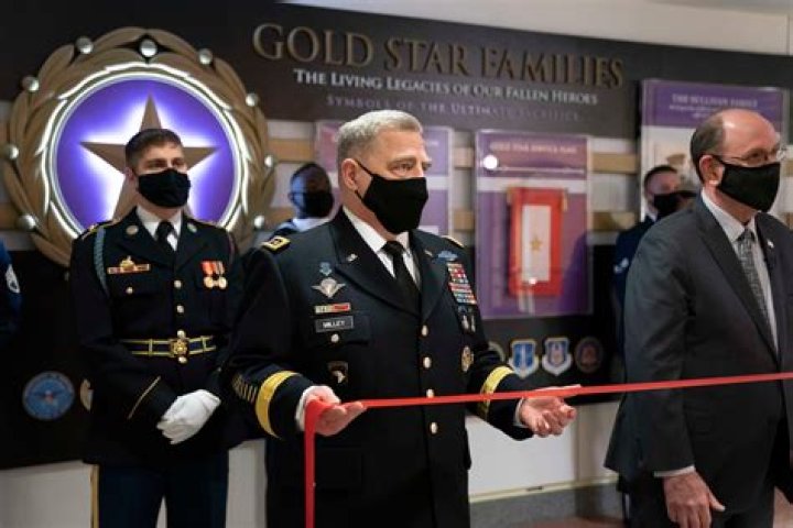Meet Mark Milley Daughter On Instagram: Learn Everything About United States Army General