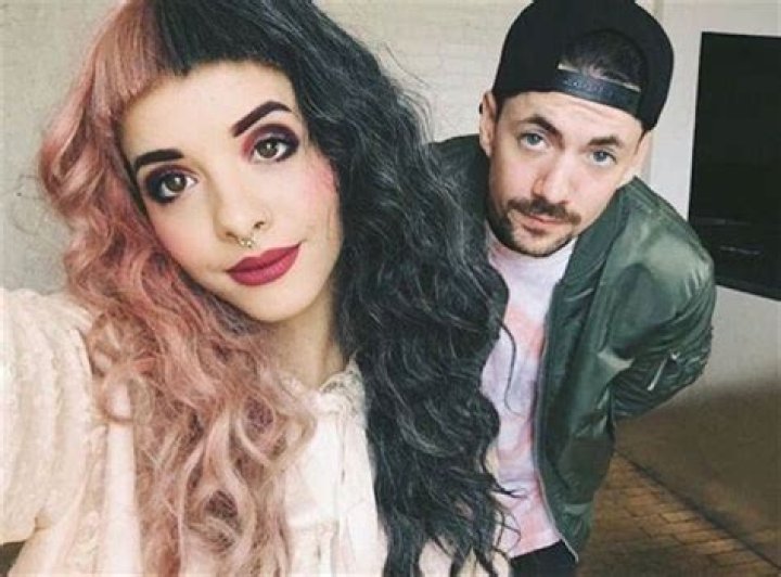 Melanie Martinez Bio, Height, Boyfriend, Age, Wiki, Net Worth