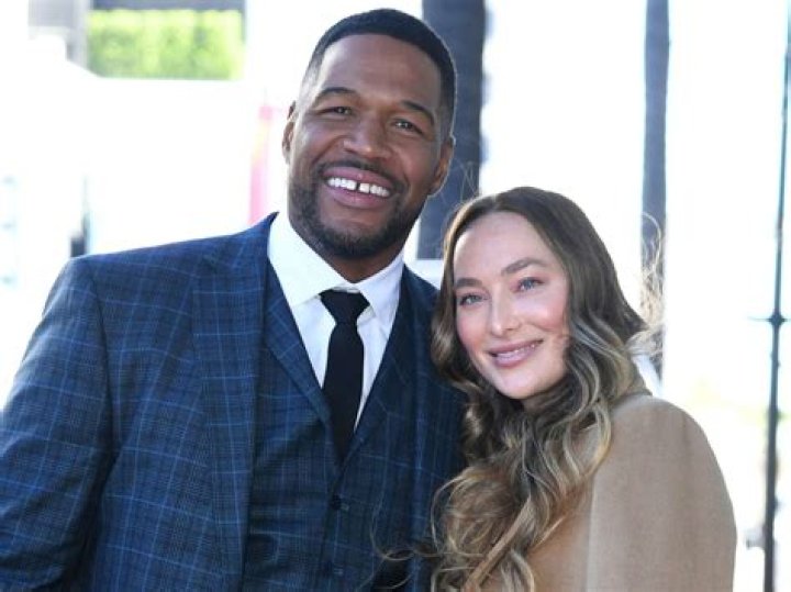 Michael Strahan Bio, Age, Height, Wife, Kids, Retire, GMA, and Net Worth