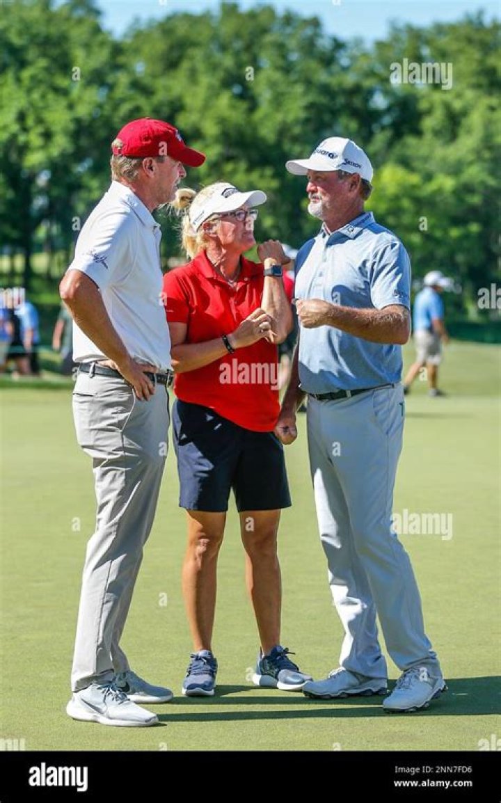 Nicki Stricker Age, Wiki Bio And Net Worth: Meet Steve Stricker Wife On Instagram