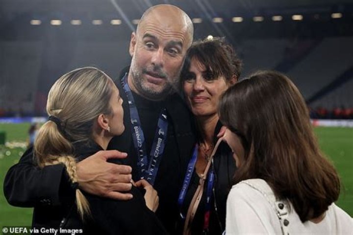 Pep Guardiola Biography, Age, Family, Wife and Football