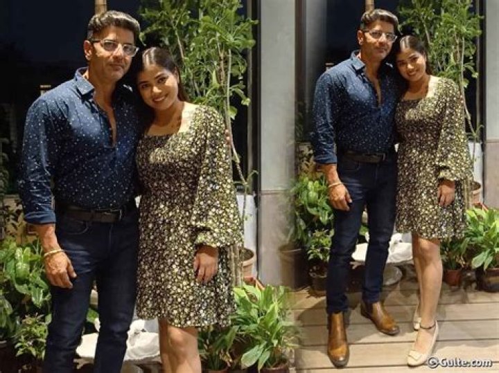 Ravi Baichwal Net Worth: Know About His Wife, Age and Height