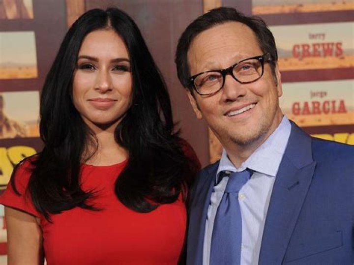 Ryan Hamilton Bio, Age, Height, Life, Trivia, Facts, Ethnicity, Religion, Affair, Dating, Girlfriend, Comedian, Net Worth, Wiki