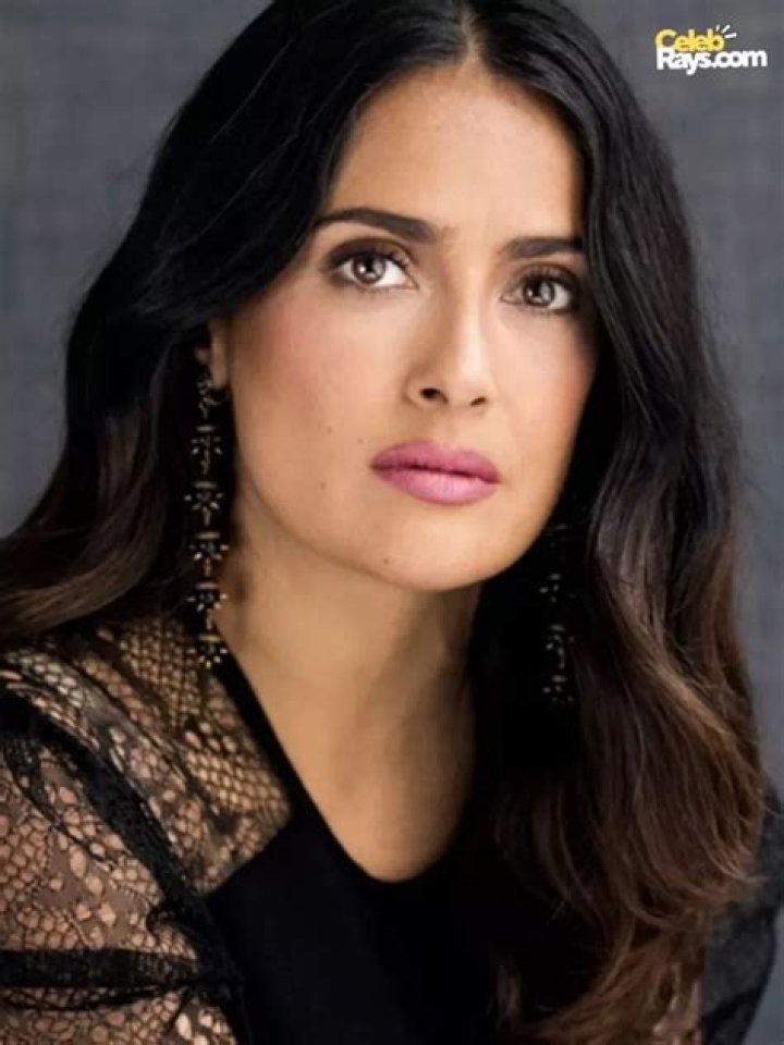 Salma Hayek (Actress) Wiki, Bio, Age, Height, Weight, Body Measurements, Net Worth, Husband, Facts