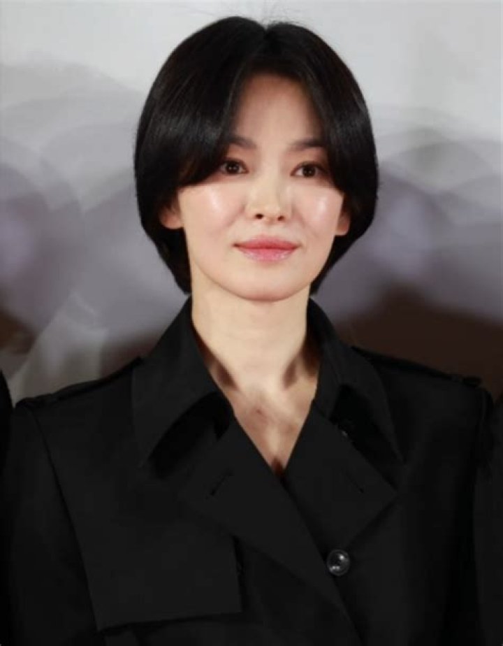 Song Hye-Kyo Wiki, Bio, Age, Height, Weight, Drama Series, Awards List