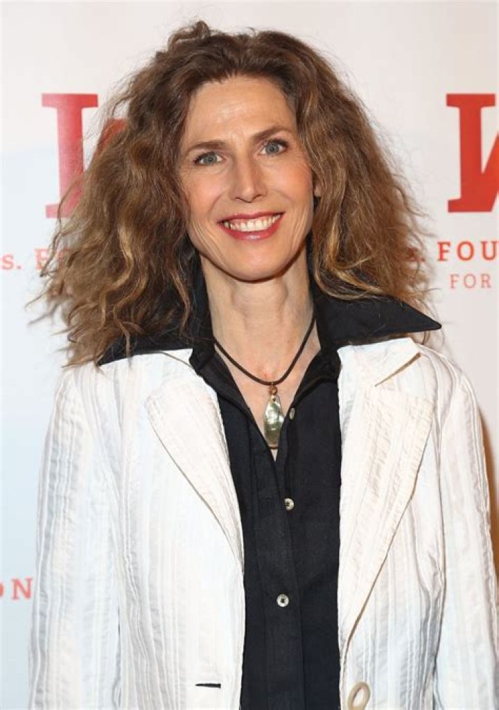 Sophie Hawkins Bio, Wiki, Age, Height, Family, Husband, Songs, Net Worth