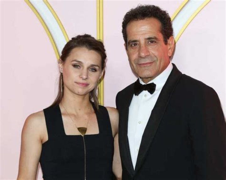 Sophie Shalhoub (Tony Shalhoub Daughter) Wiki, Biography, Age, Height, Weight, Boyfriend, Net Worth