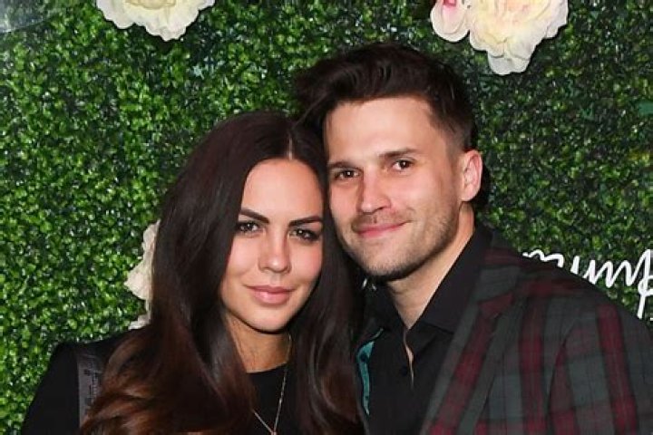 Tom Schwartz Age, Wikipedia, Net Worth, Wedding, Restaurant, Baby, Birthday