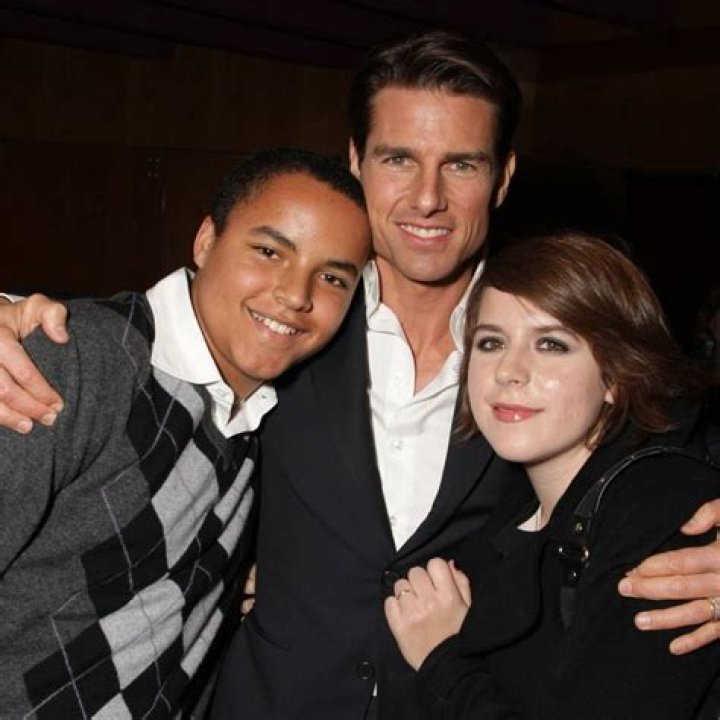 Who Is Tom Simons? Details On His Net Worth And Parents